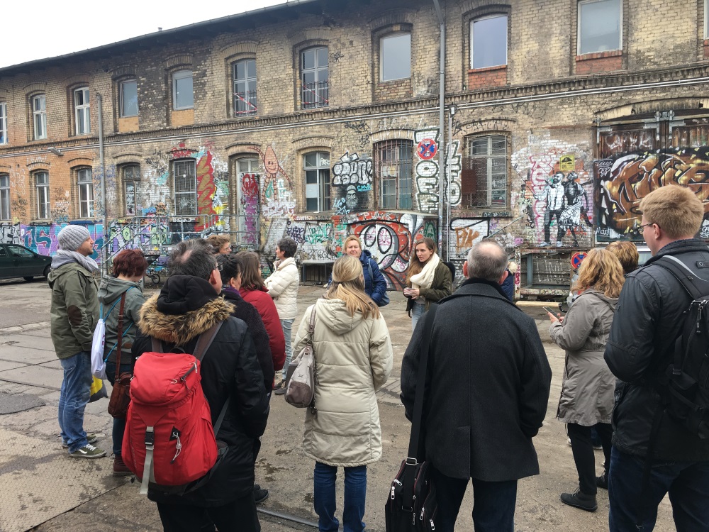 Schüler führen Lehrer